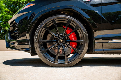 Lamborghini Urus (Black)