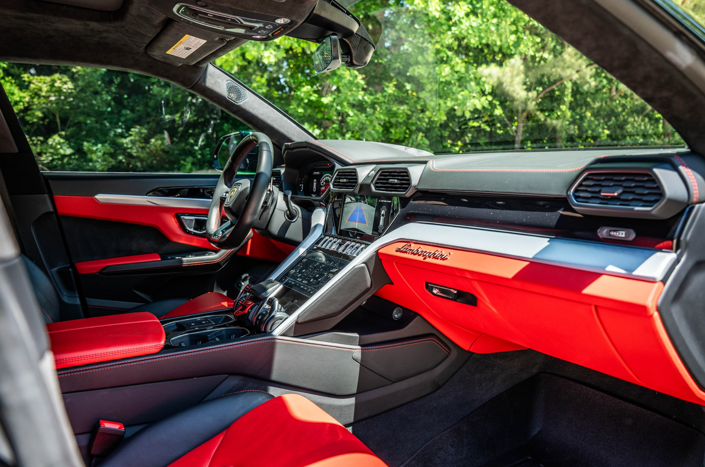 Lamborghini Urus (Black)