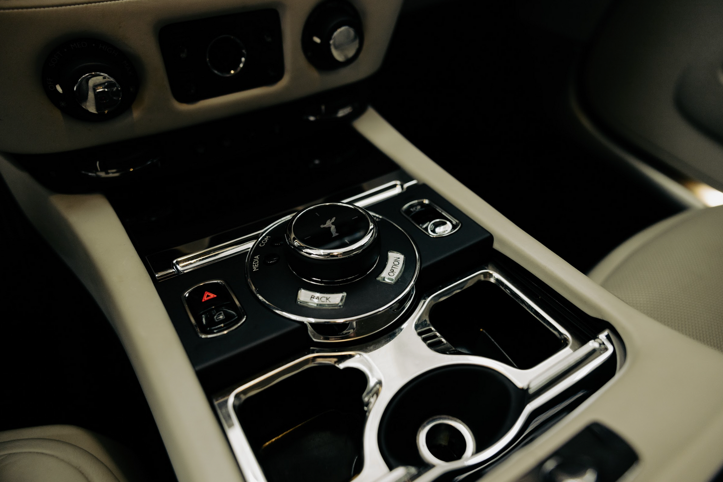 Rolls-Royce Dawn