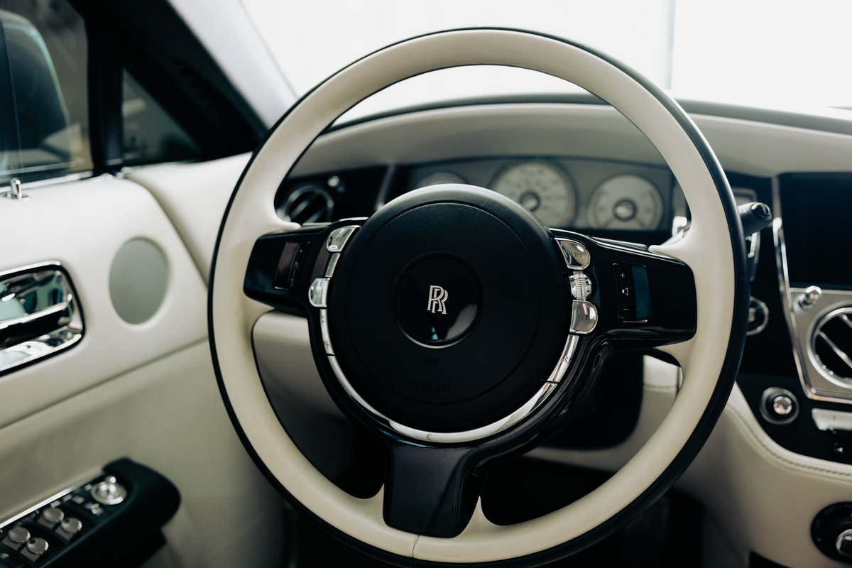 Rolls-Royce Dawn