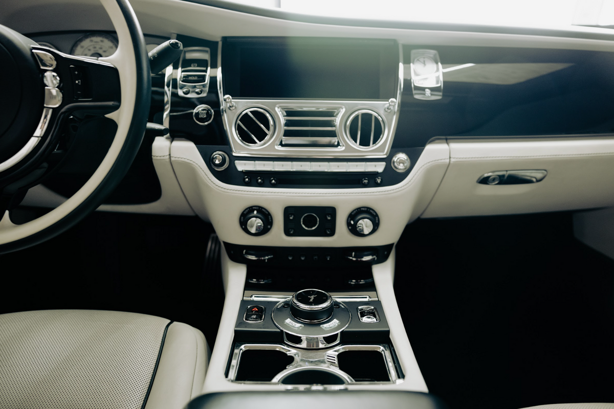 Rolls-Royce Dawn