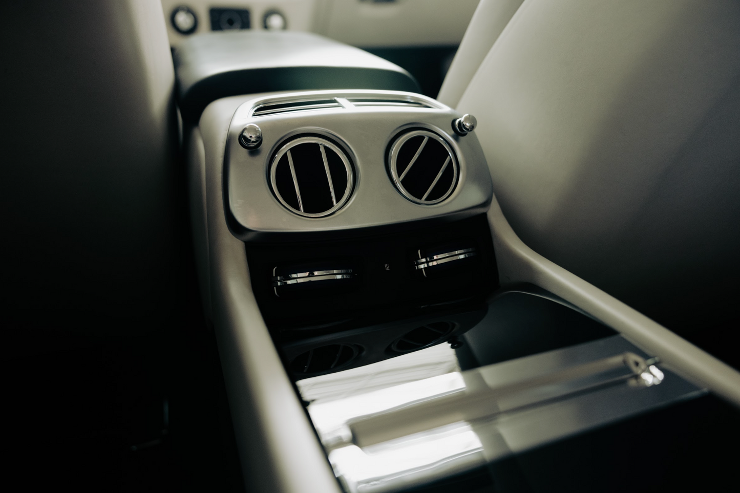 Rolls-Royce Dawn
